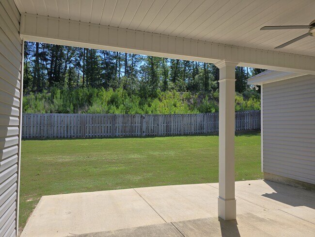 Building Photo - 7510 Paisley Cir