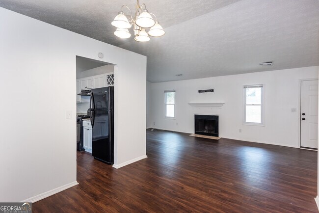 Building Photo - 6960 Brown Dr S