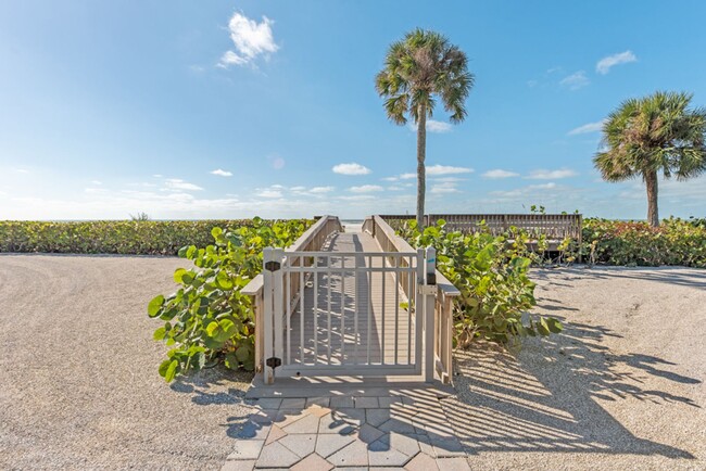 Building Photo - SEASONAL INCREDIBLE SOUTHWESTERN GULF VIEW...