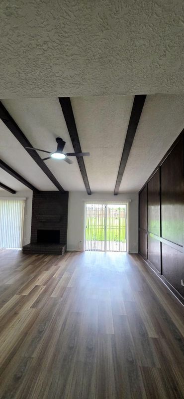 Building Photo - 8443 Gulfwood Ln