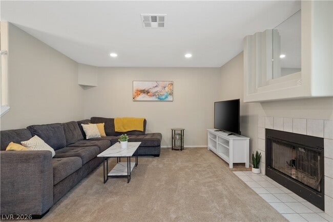 Building Photo - 8216 Diamond Star Ct
