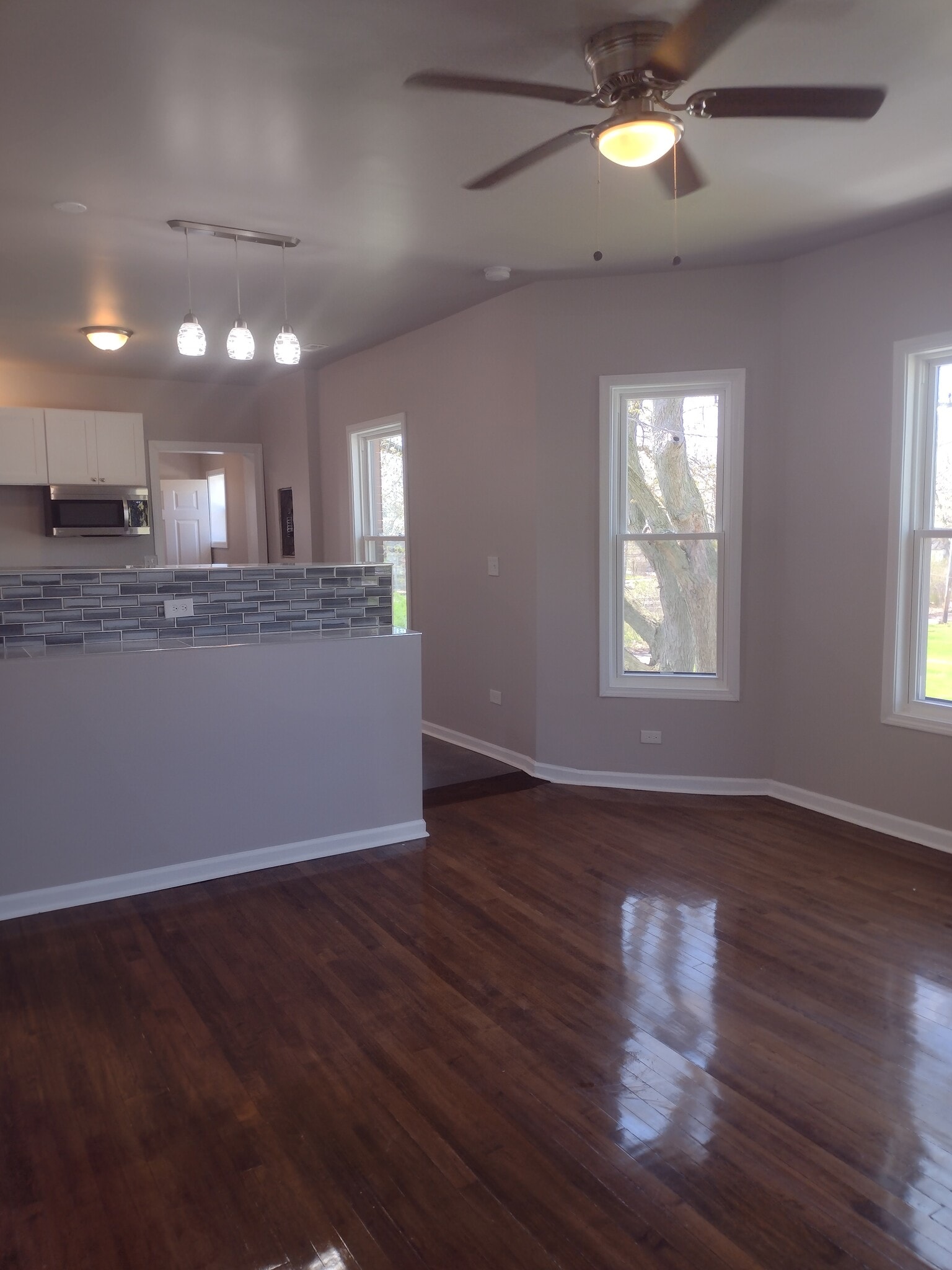 Building Photo - 48 W 21st St