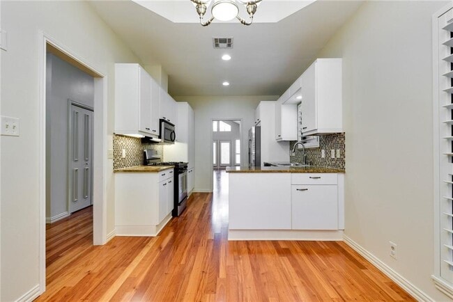 Building Photo - 3509 Fawn Trail