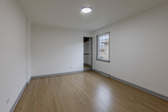 Building Photo - 3420 S Austin Blvd