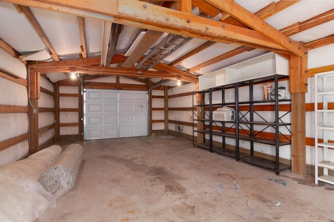 Building Photo - Freshly Updated 2 Bed 1 Bath Spokane Valle...