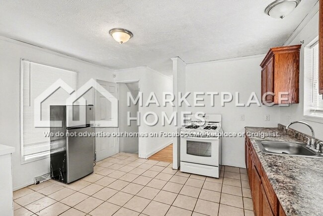 Building Photo - 101 Stevens St