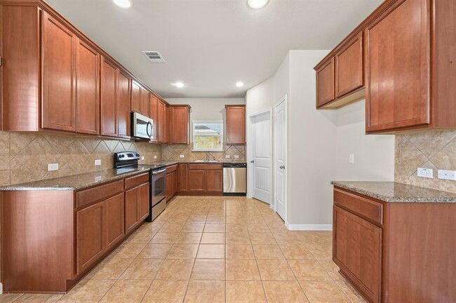 Building Photo - 1804 Colorado Bend Dr