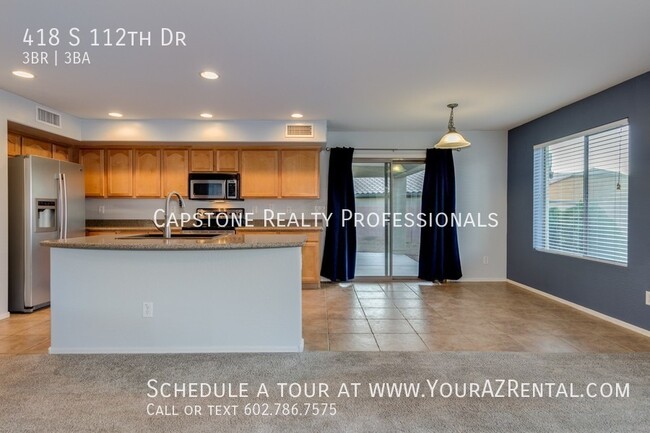 Building Photo - 418 S 112th Dr