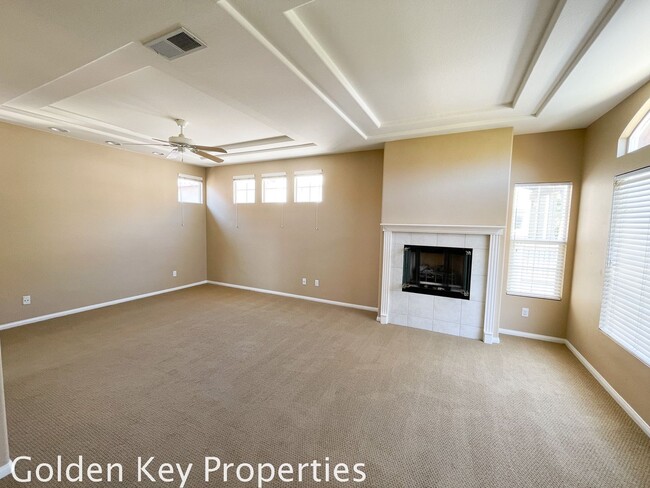 Building Photo - 3BR/2.5BA home in Aviara! Gated Community of Marea!