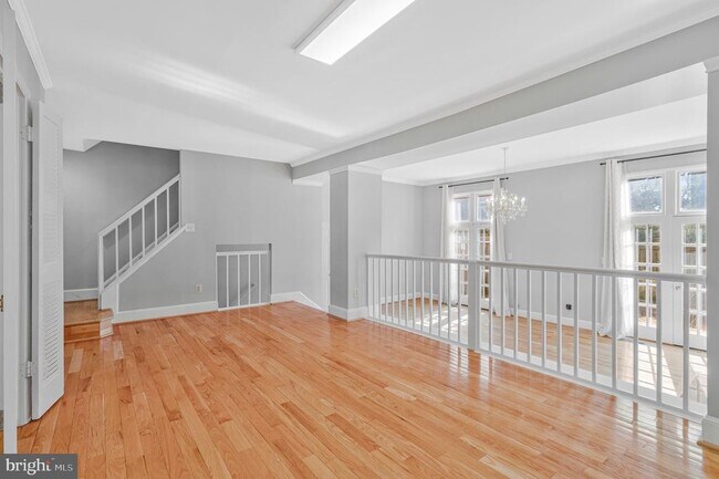 Building Photo - 8505 Jeffersonian Ct