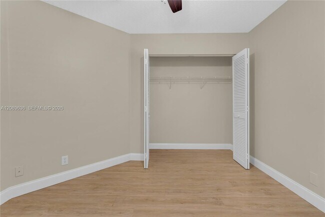 Building Photo - 8291 SW 44th Pl