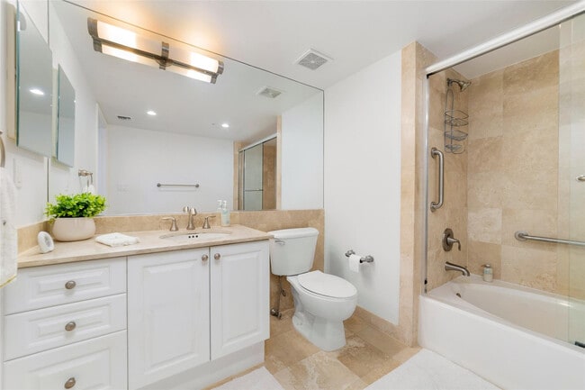 Building Photo - 99 SE Mizner Blvd