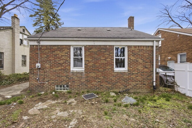 Building Photo - 20267 Ashton Ave