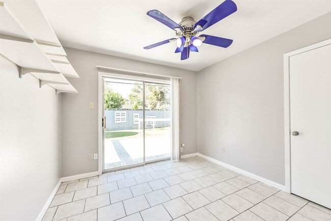 Building Photo - 3706 Ramsey Dr