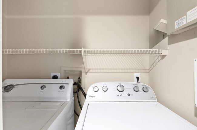 Building Photo - 4159 N Haverhill Rd