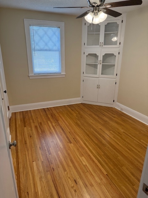 Building Photo - 115 Chicago Ave N