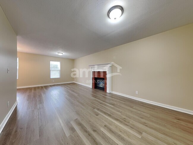 Building Photo - 9021 Braxton Dr