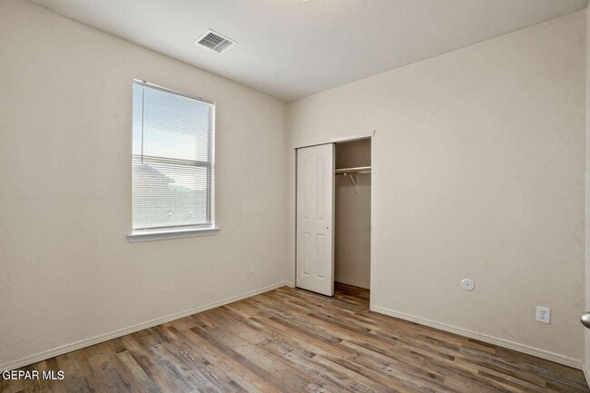 Building Photo - 14272 Rattler Point Dr