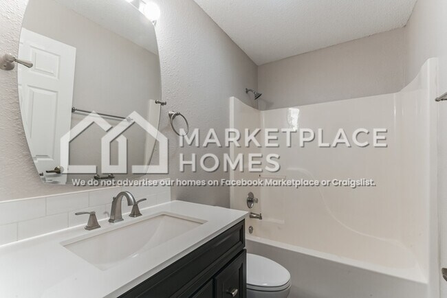 Building Photo - 3553 Chokecherry Ln