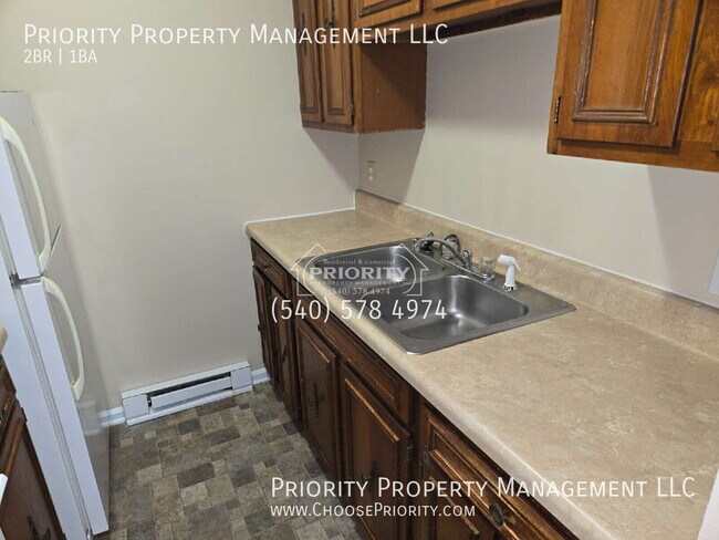 Building Photo - 94 Caverns Blvd