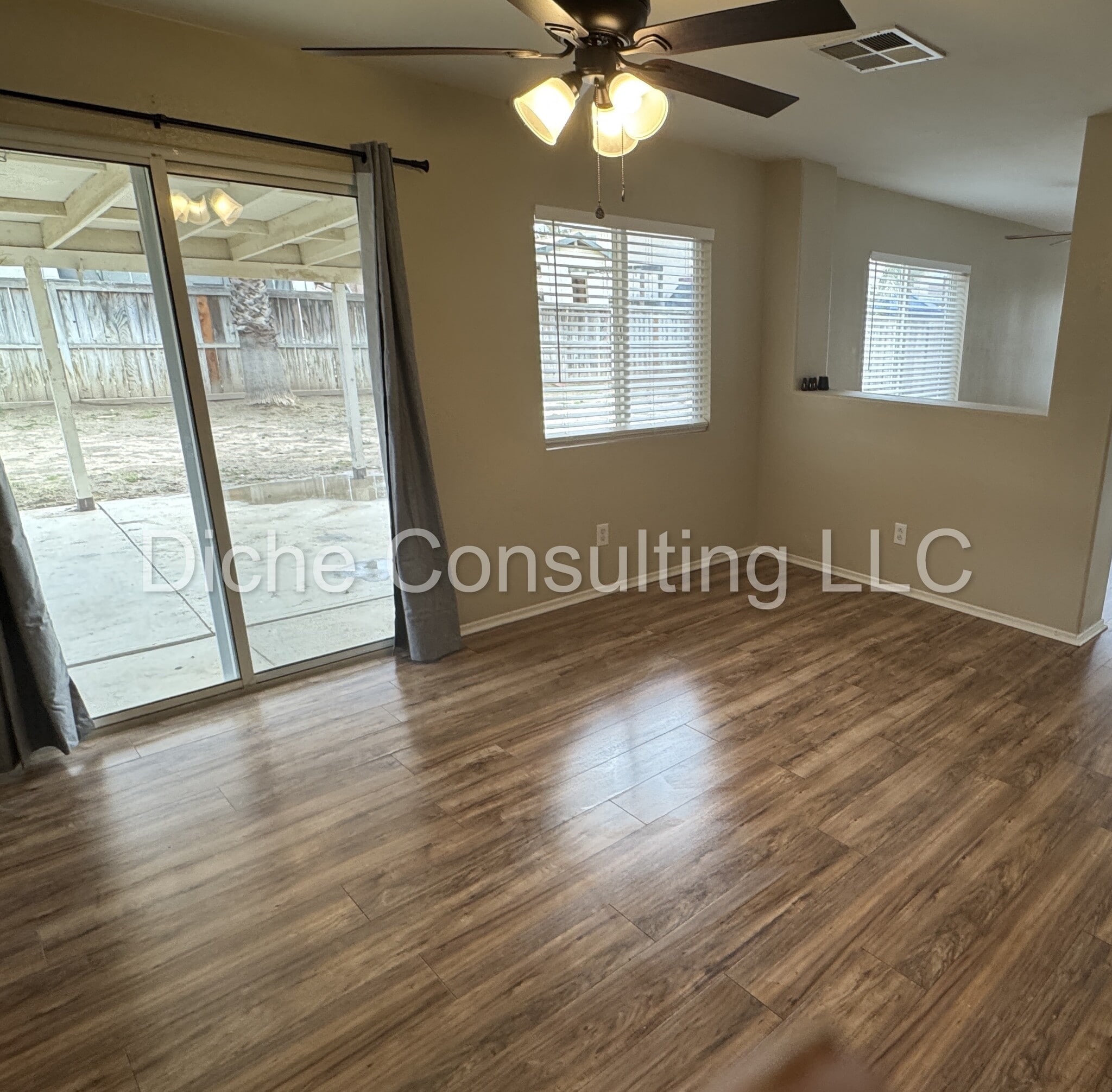 Building Photo - 4825 Country Grove Way