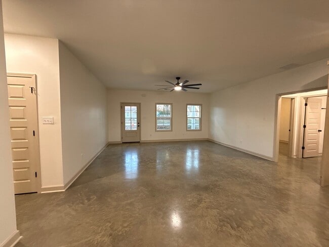 Building Photo - 41 Wooten Ave