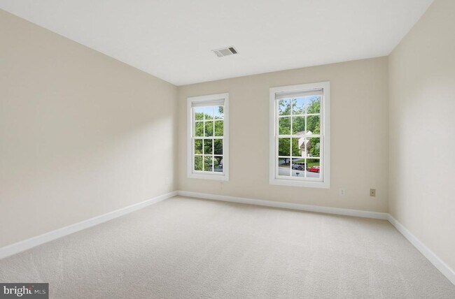 Building Photo - 1414 Hague Dr SW