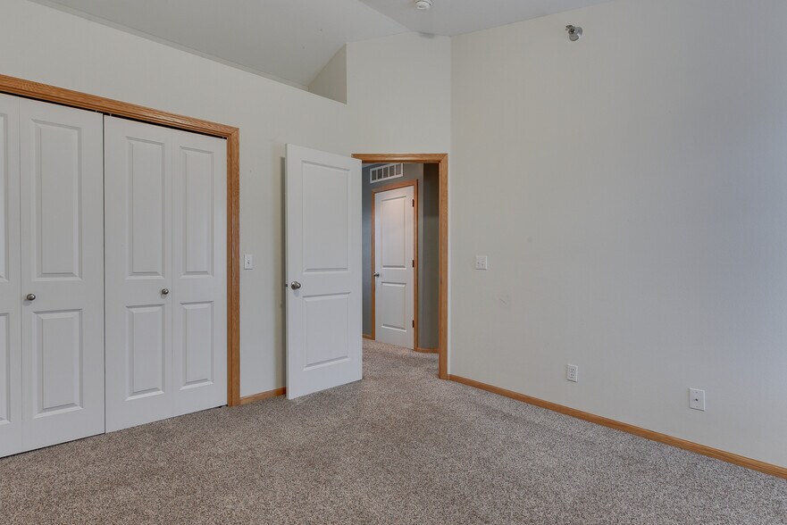 Building Photo - 6759 S 181st Ct