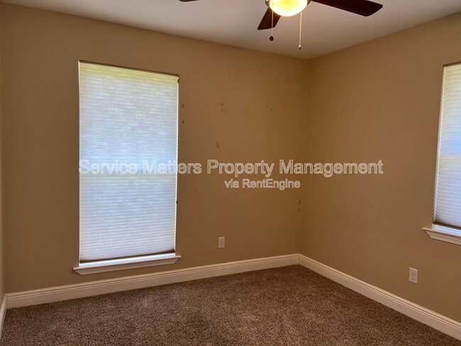 Building Photo - 602 Sawara Cir