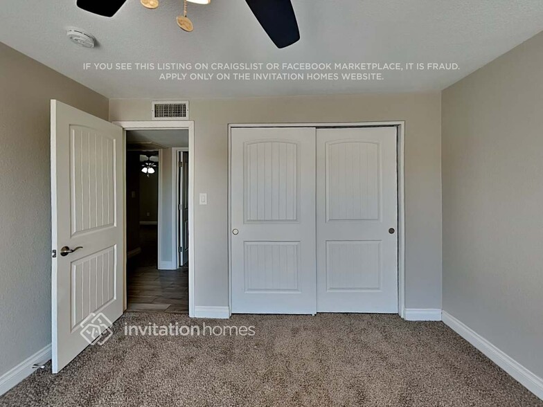 Building Photo - 3715 E Delcoa Dr