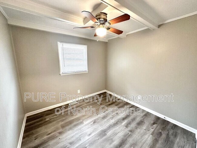 Building Photo - 1414 White St