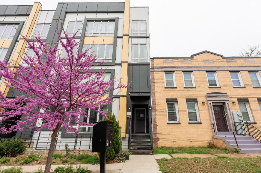 Building Photo - 1658 K St NE
