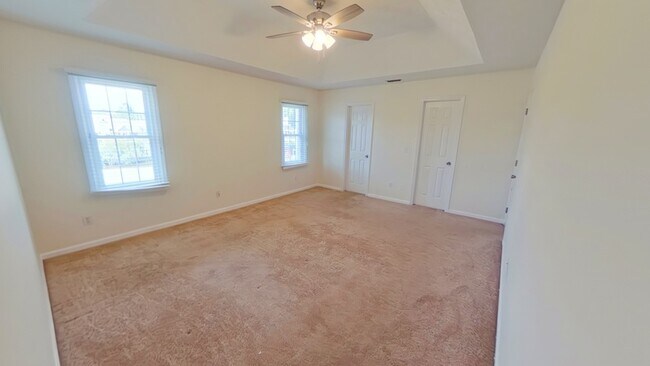 Building Photo - 6741 Foxberry Rd