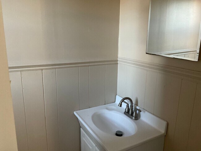 Building Photo - 3788 Maiden Hwy