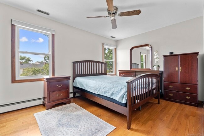 Building Photo - 21 Lyda Dr