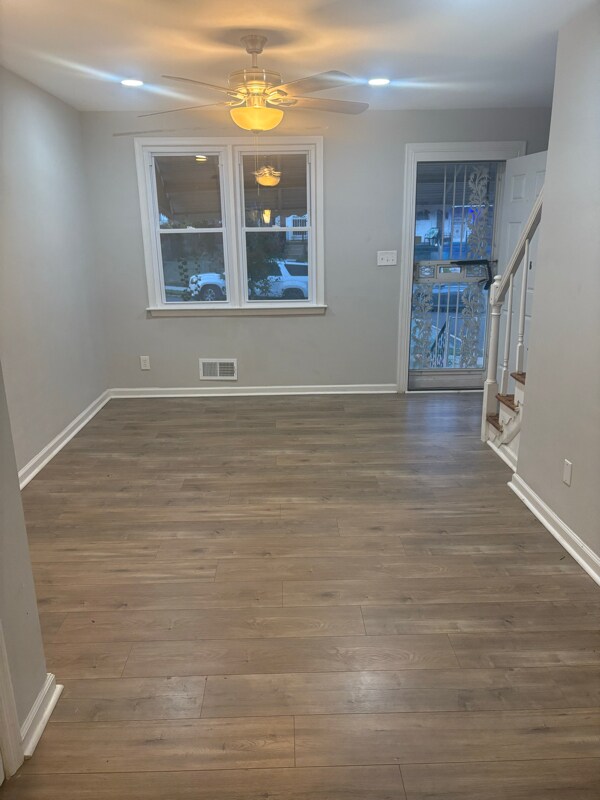 Building Photo - 3611 W Lexington St