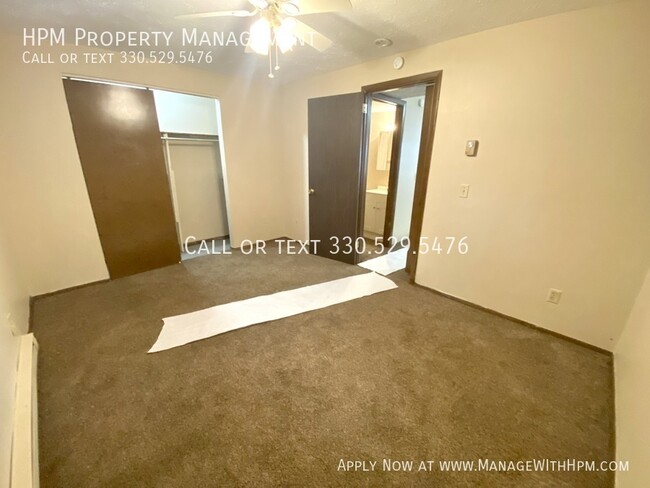 Building Photo - 1817 Ferndale Rd NW
