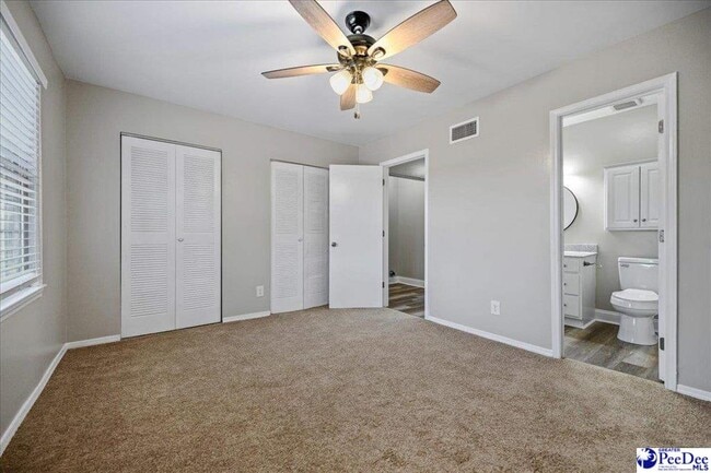 Building Photo - 731 Coventry Ln
