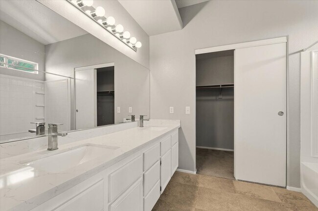 Building Photo - 4365 Desert Dancer Way