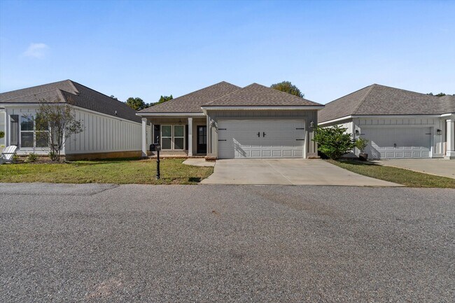 Building Photo - 655 Norman Ln