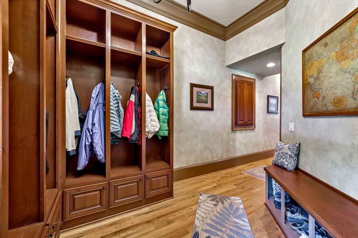 Building Photo - 6407 Grand Marina Cir
