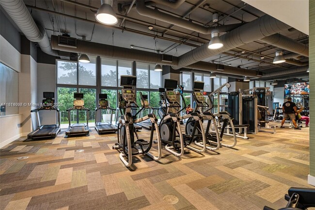 Building Photo - 16385 Biscayne Blvd