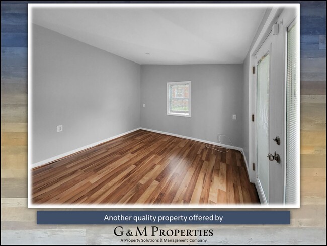 Building Photo - 2 Bedroom Recently Remodeled Single Family Home now available in North Greece!