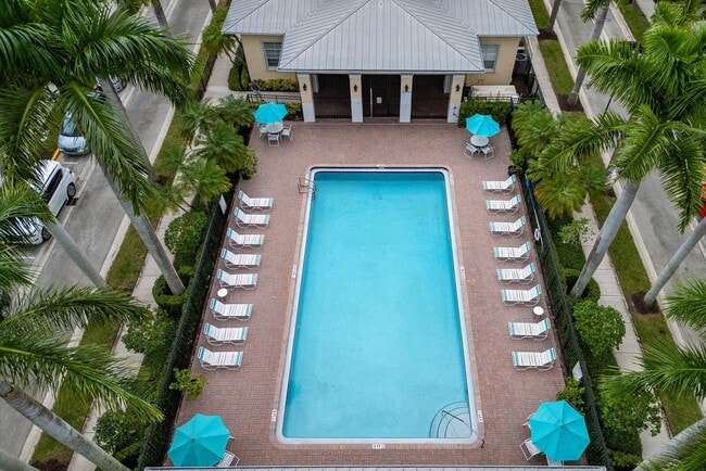 Building Photo - 1460 Corbison Point Pl