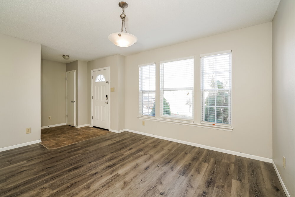 Building Photo - 10841 Zimmerman Ln