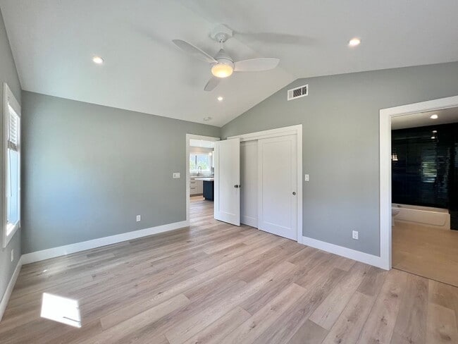 Building Photo - Beautiful Newer Two Bedroom Napa Home