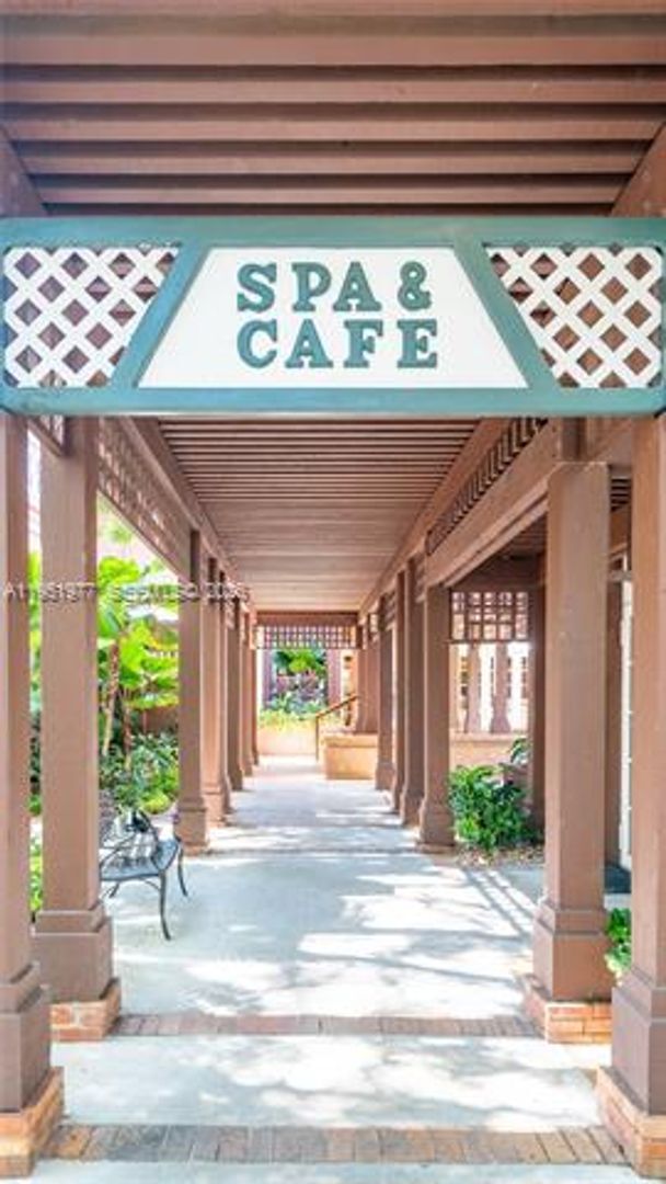 Building Photo - 4000 Towerside Terrace