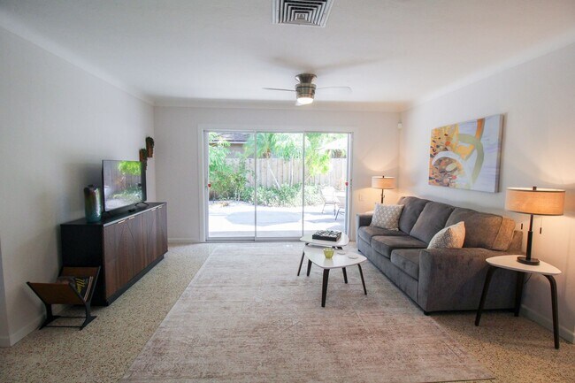 Building Photo - West of Trail Mid-Century Gem with New Designer Kitchen & Oversized Corner Lot