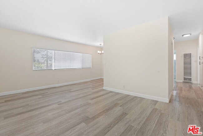 Building Photo - 1433 Brockton Ave