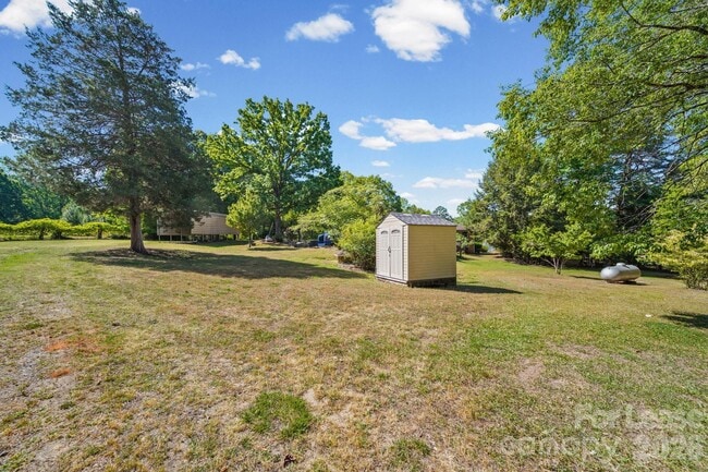 Building Photo - 16301 Capps Rd